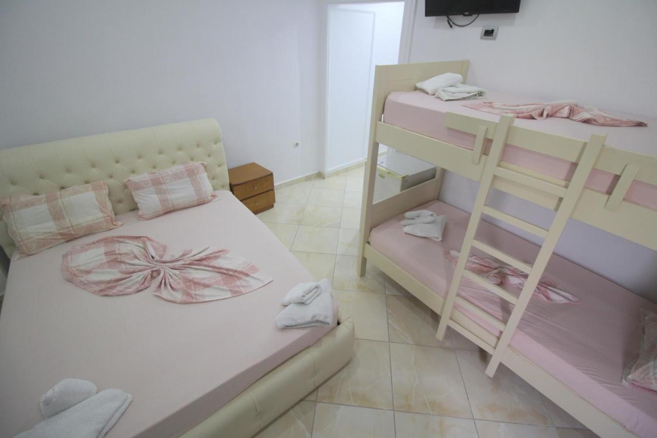 סרנדה Andy Apartments מראה חיצוני תמונה