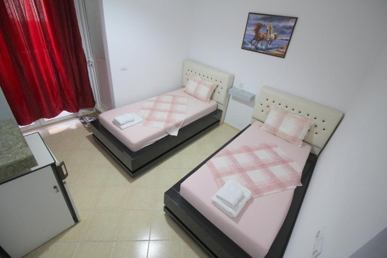 סרנדה Andy Apartments מראה חיצוני תמונה