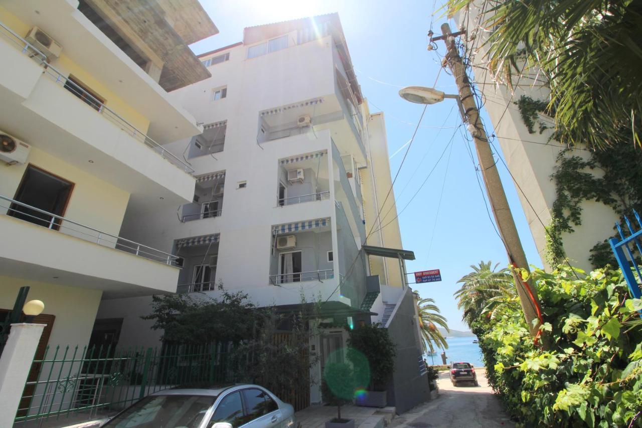 סרנדה Andy Apartments מראה חיצוני תמונה